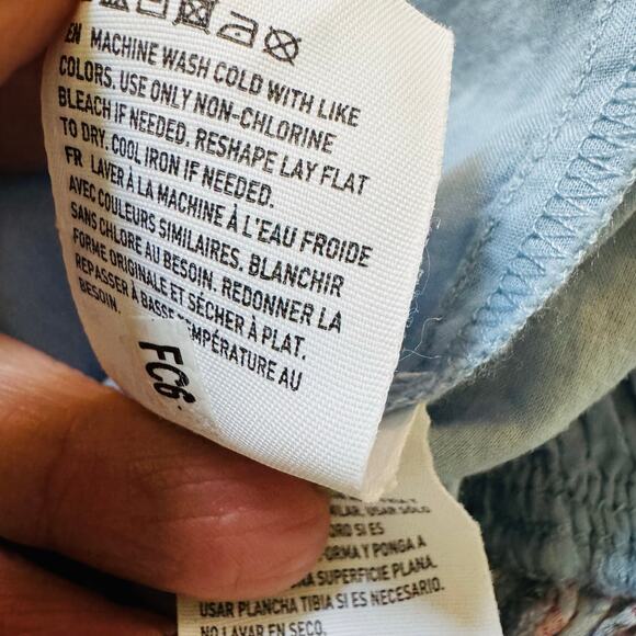 American Eagle Floral Carnation Wrap Front Lightweight V Neck Summer Romper Sz L - Picture 12 of 15